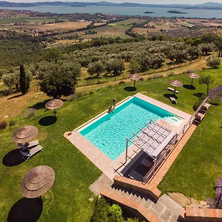 Agroturismo Di Colle In Colle - *